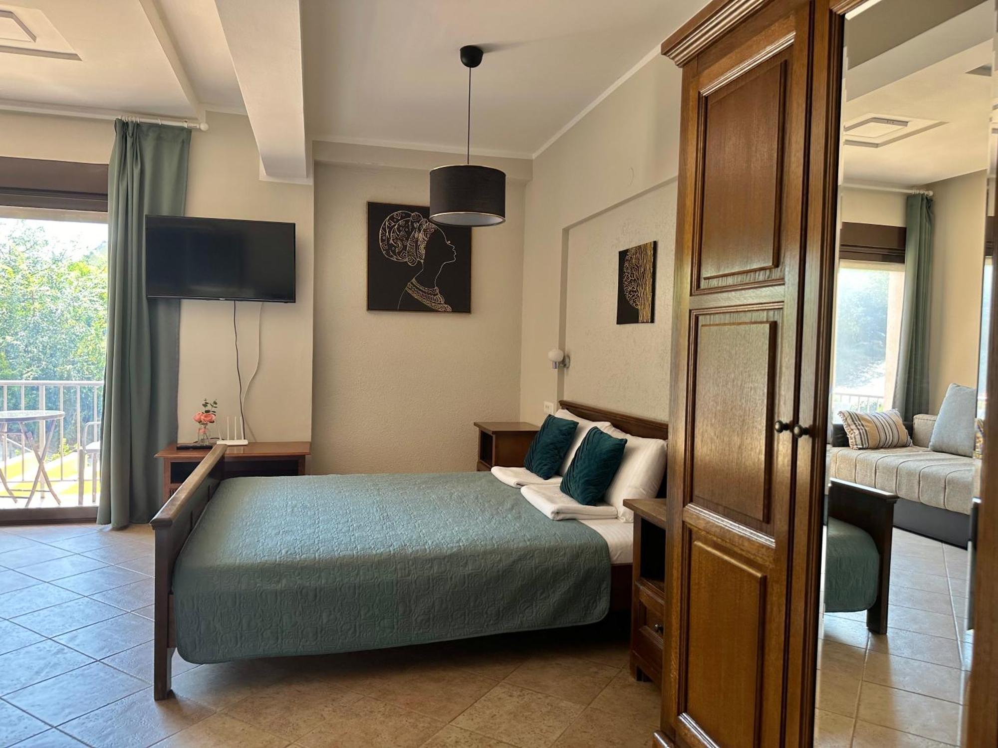 Villa Risan Apartments Buitenkant foto